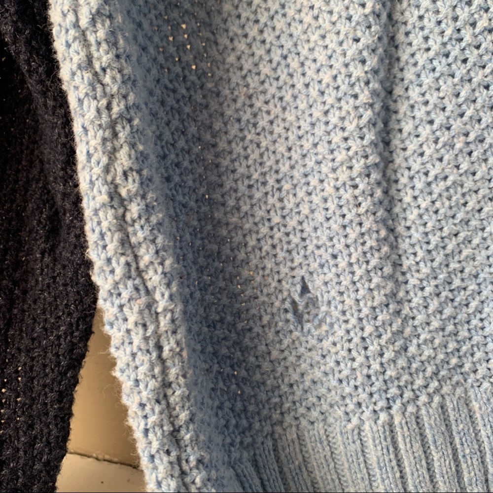 AE Color-blocked Sweater - Picture 2 of 2